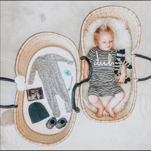 Plum + Sparrow Moses Basket